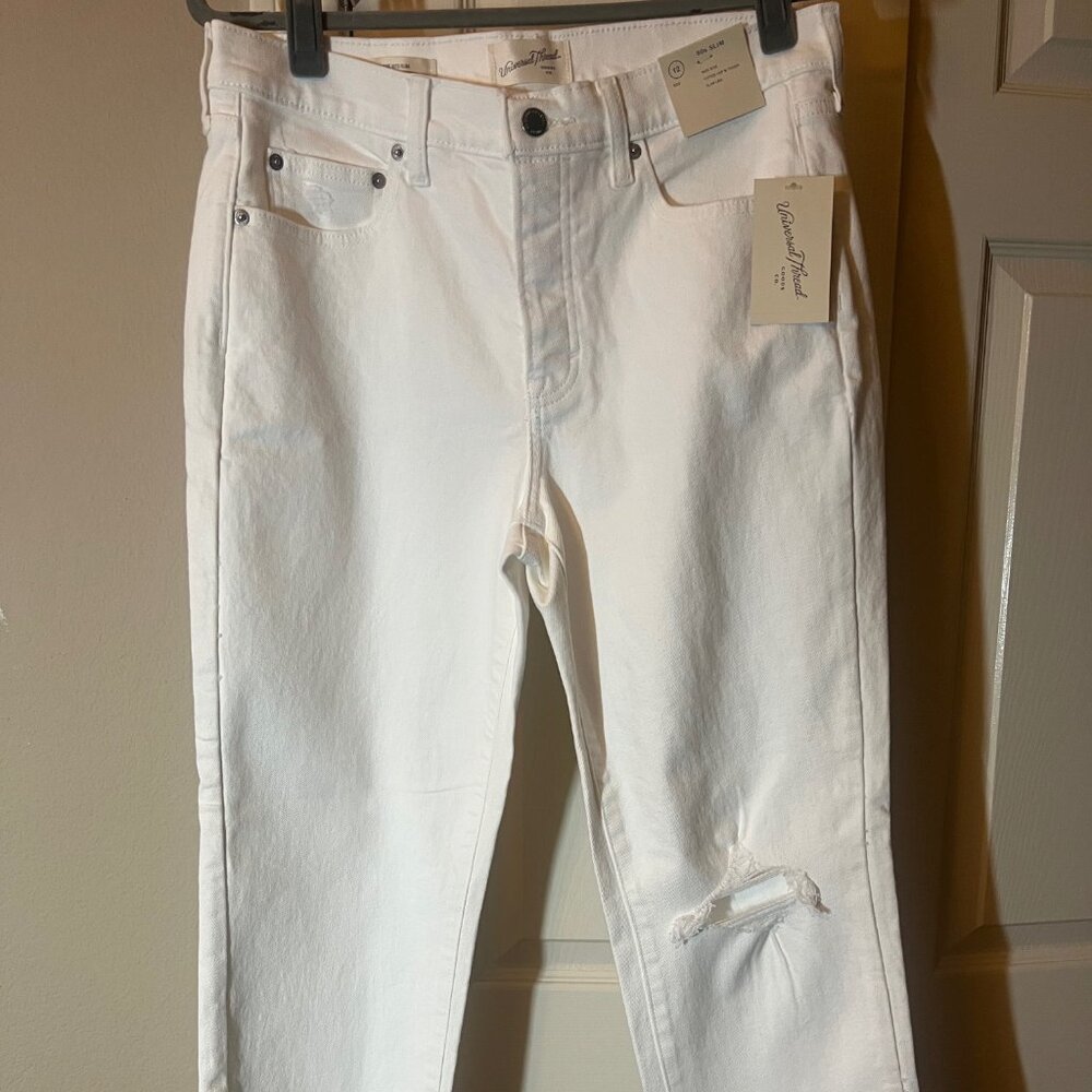Universal Thread White Women's Distressed High-Rise Jeans